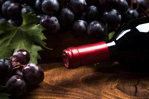 Exploring the Spellbinding Aura of Wine Red: 8 Unforgettable Cases